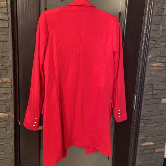 Vera Moda Woman’s Blazer in bright Red - Picture 2 of 4